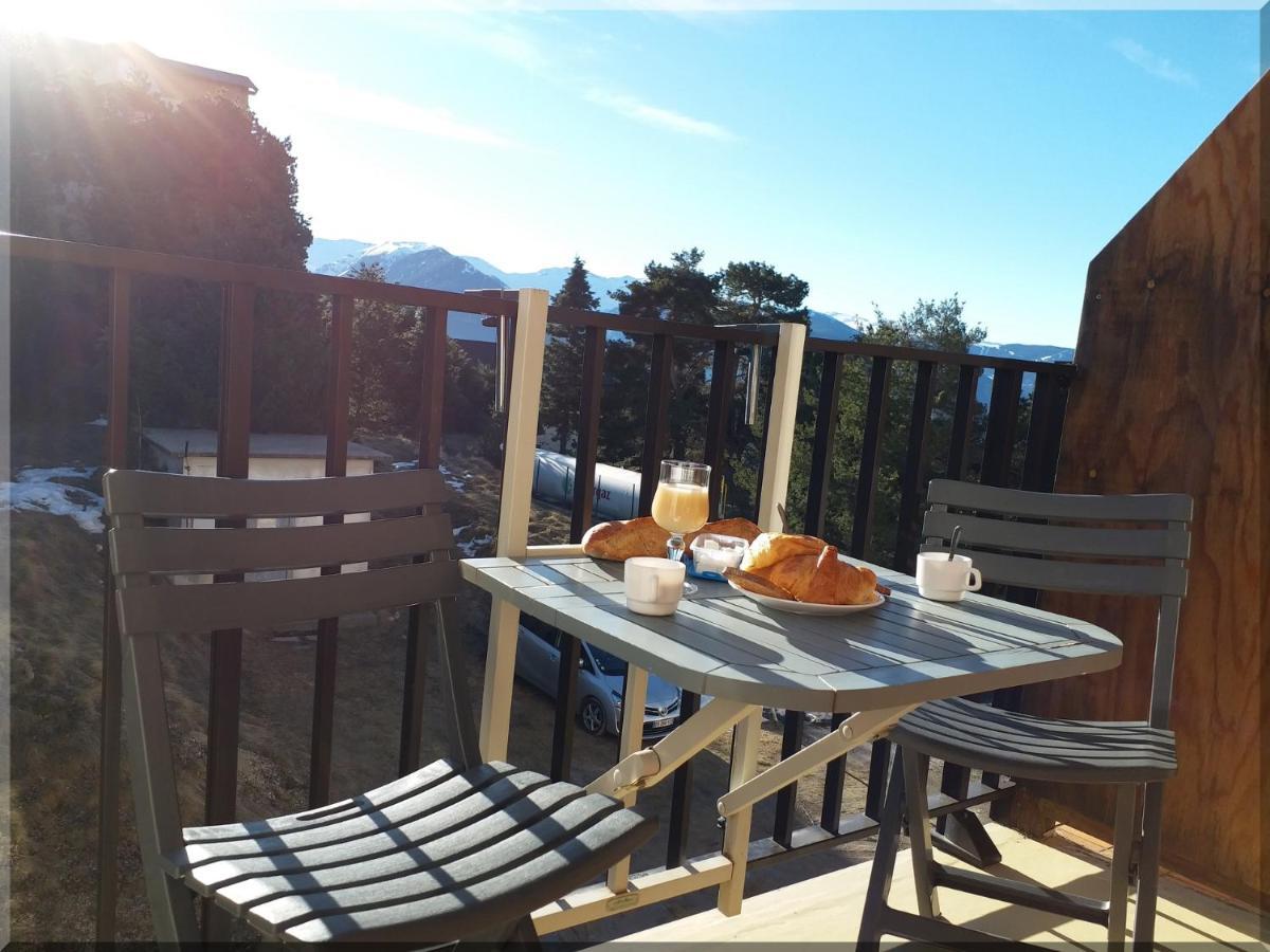 Résidence Orazur - Appartement de Charme pour 6 à 8 personnes - Poêle à bois - 2 balcons - Jardin - Parking - Internet - Navette- Linge inclus Font-Romeu-Odeillo-Via Extérieur photo
