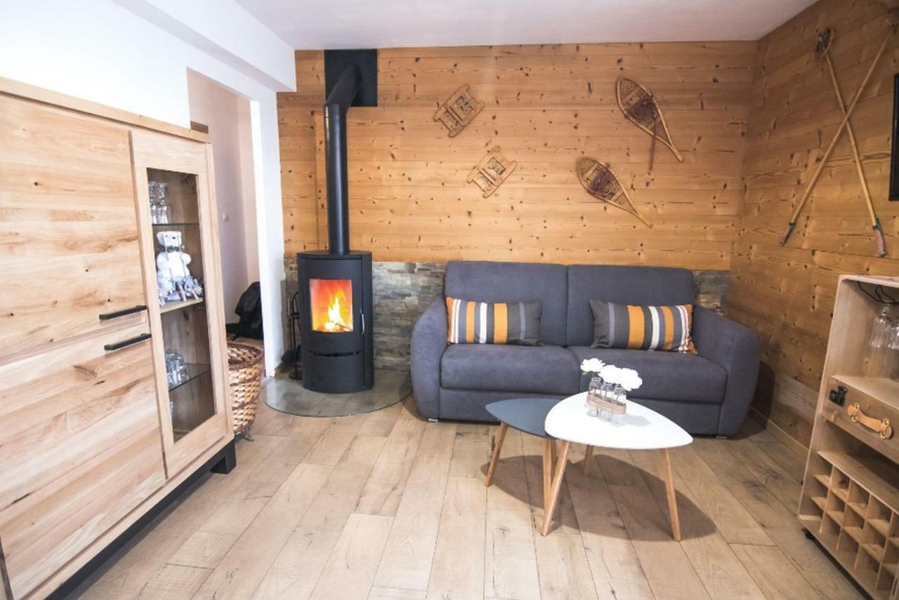Résidence Orazur - Appartement de Charme pour 6 à 8 personnes - Poêle à bois - 2 balcons - Jardin - Parking - Internet - Navette- Linge inclus Font-Romeu-Odeillo-Via Extérieur photo