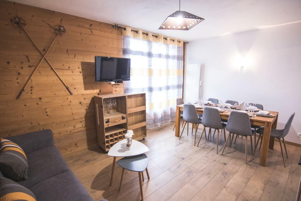 Résidence Orazur - Appartement de Charme pour 6 à 8 personnes - Poêle à bois - 2 balcons - Jardin - Parking - Internet - Navette- Linge inclus Font-Romeu-Odeillo-Via Extérieur photo